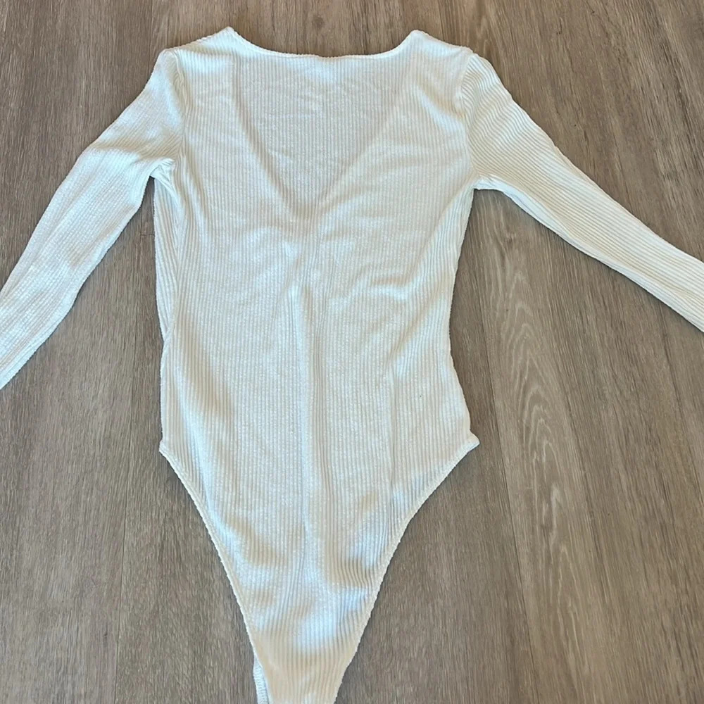 Free People White Longsleeve Bodysuit - Picture 3 of 4
